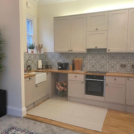 Luxury Apartment Opposite The Shambles 约克 外观 照片