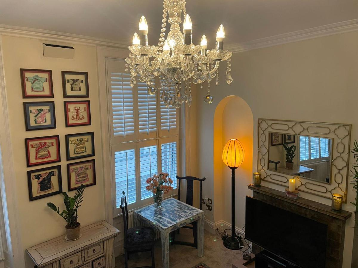 Luxury Apartment Opposite The Shambles 约克 外观 照片
